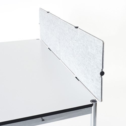 USM_Haller_Privacy_Panels_Tischaufbau